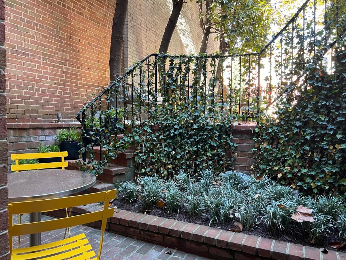 The Poppy Georgetown Guesthouse And Gardens Washington Exterior photo